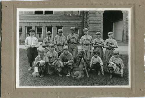 Holmes Early Boys Base Ball Team